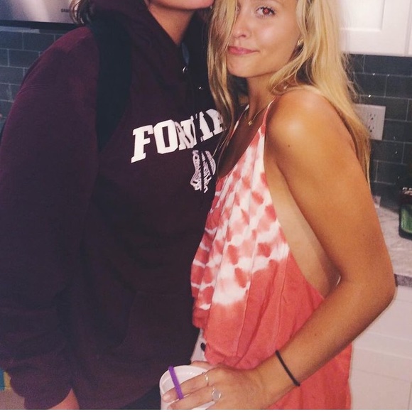 UO staring at the stars halter top - Picture 2 of 4